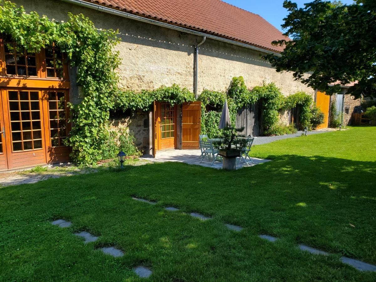 Domaine Des Maillets Bed and Breakfast Blot-l'Eglise Εξωτερικό φωτογραφία